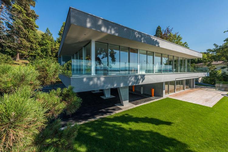 Superbe propriété contemporaine