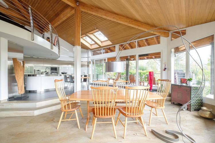 EN EXCLUSIVITE : Somptueuse villa d'architecte avec piscine