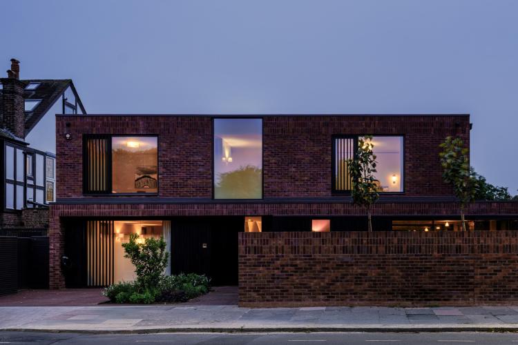 Milverton Road, Queen's Park/Kensal