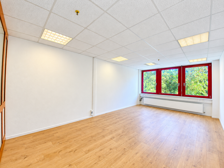 SURFACE DE BUREAUX, LOYER ATTRACTIF