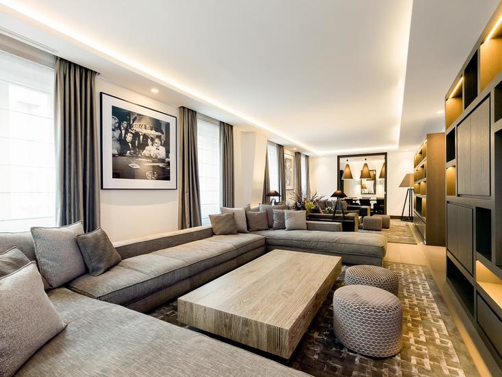 Luxueux et élégant duplex en attique