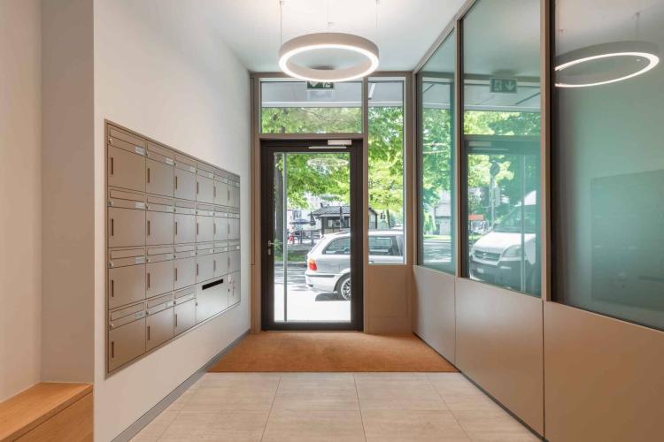 BUREAUX MODERNES IDÉALEMENT SITUÉS – ENTRE GARE CORNAVIN ET LAC