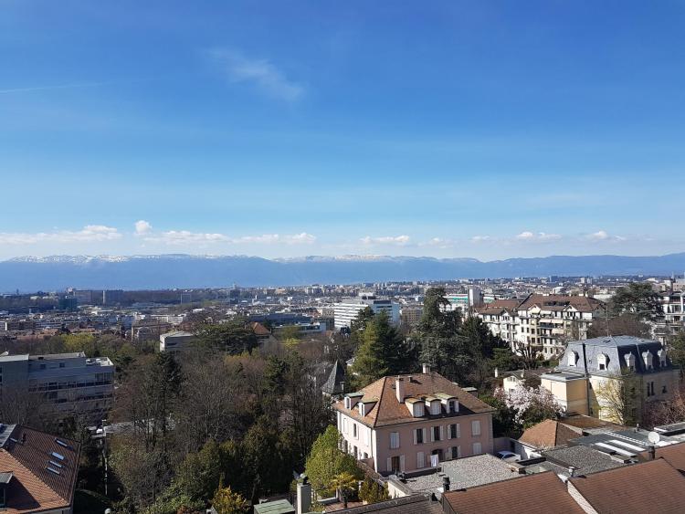 Magnifique appartement en pignon avec vue panoramique sur la ville