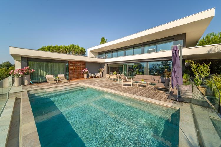 Superbe villa contemporaine neuve