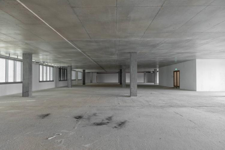 Magnifique surface de 500 m2 au 2ème étage d'un bâtiment moderne