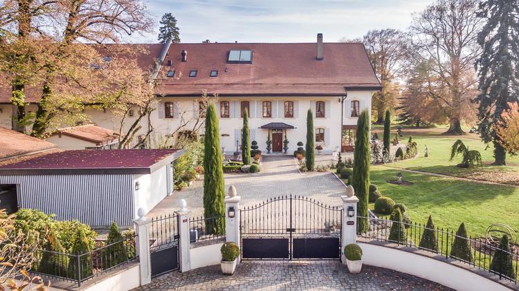 Splendide demeure de maître du XIX siècle, rénovée
