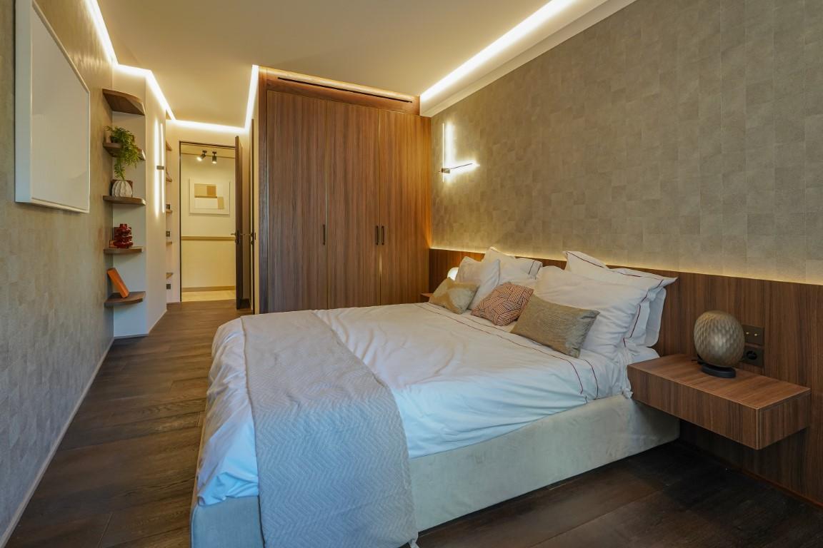 G9MVS_chambre_bis_chateau_perigord_barnes_valeri_agency_monaco_moyen_.jpg