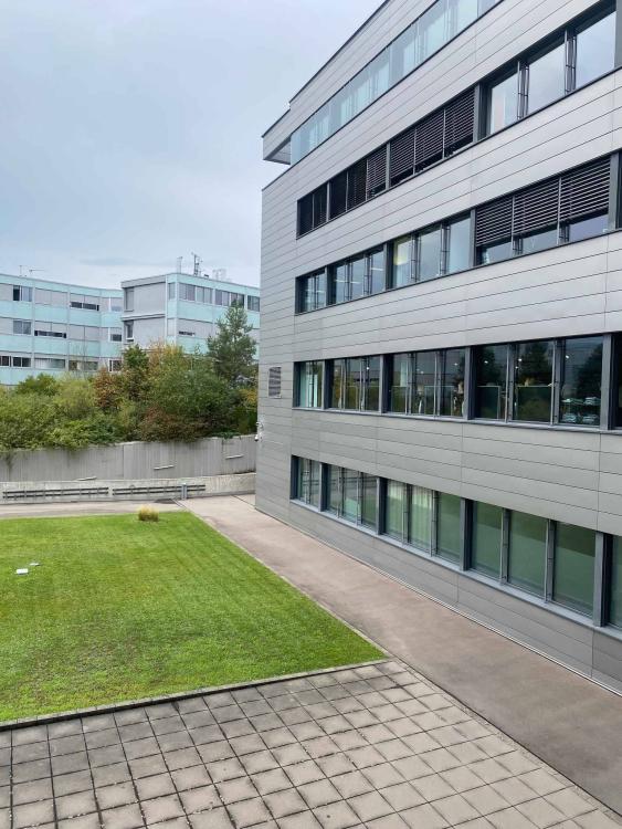 Immeuble récent-bureaux de 230 m2 entièrement aménagés