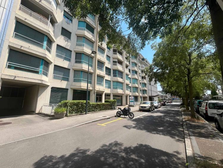 Bureaux administratifs meublés de 118 m² – Carouge