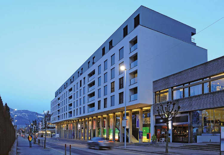 Bureaux, locaux de 400 m2 divisibles dès 208 m2 à louer à Monthey