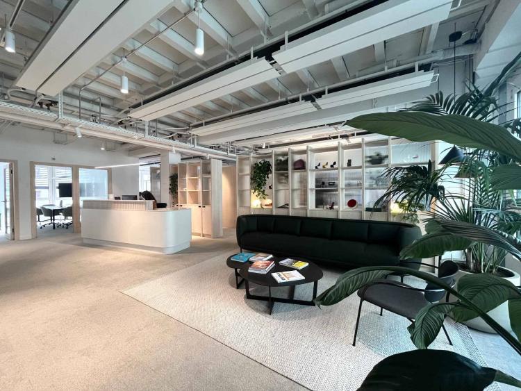 Bureaux aménagés et meublés - bail flexible ! Plainpalais