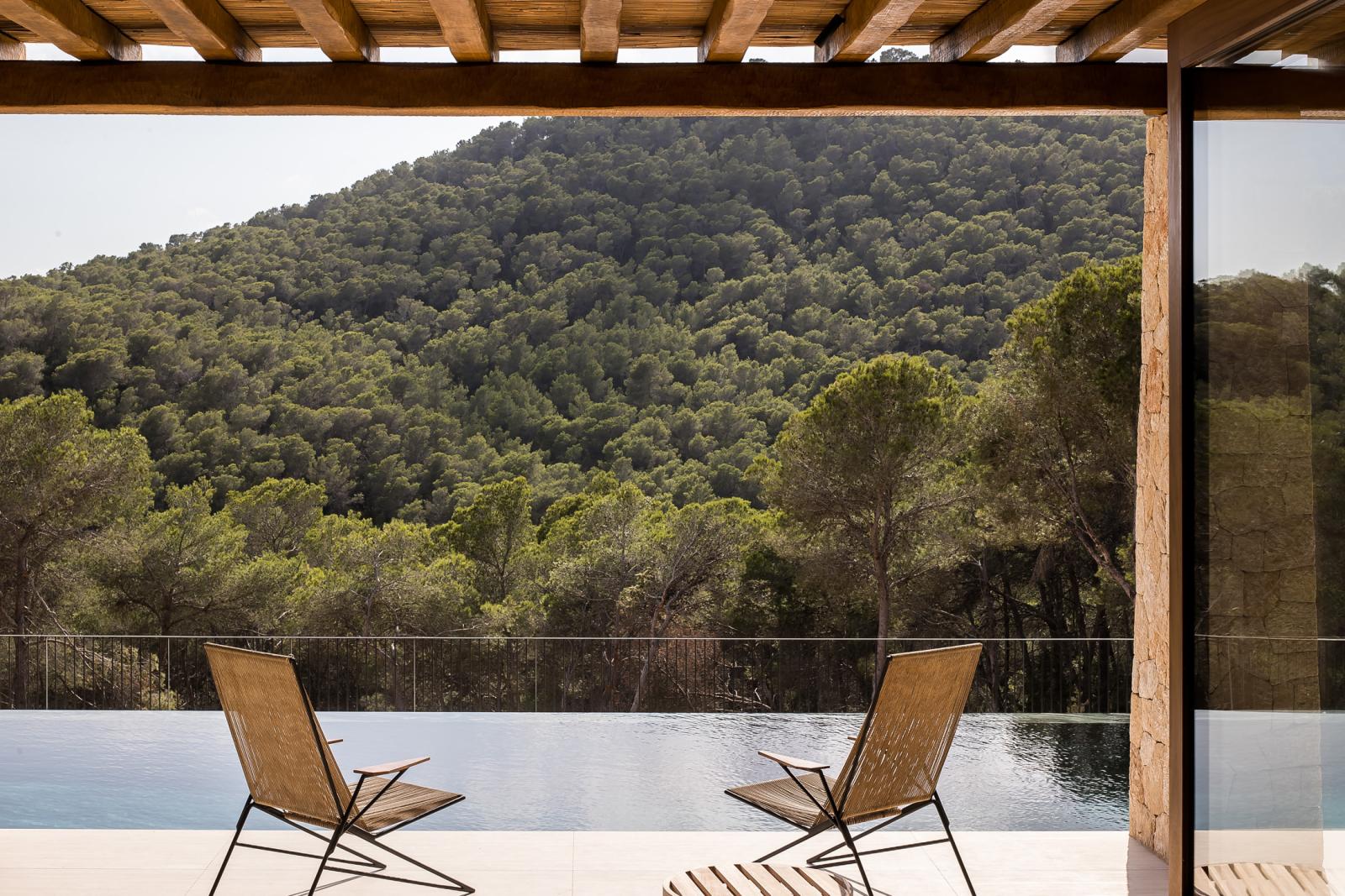 Lmm5e_luxury-ibiza-villa-for-sale-can-brute-cala-mastella-_41_.jpg