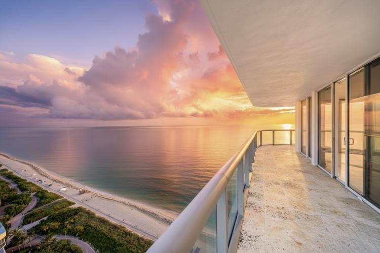 Akoya #2901 - Miami Beach