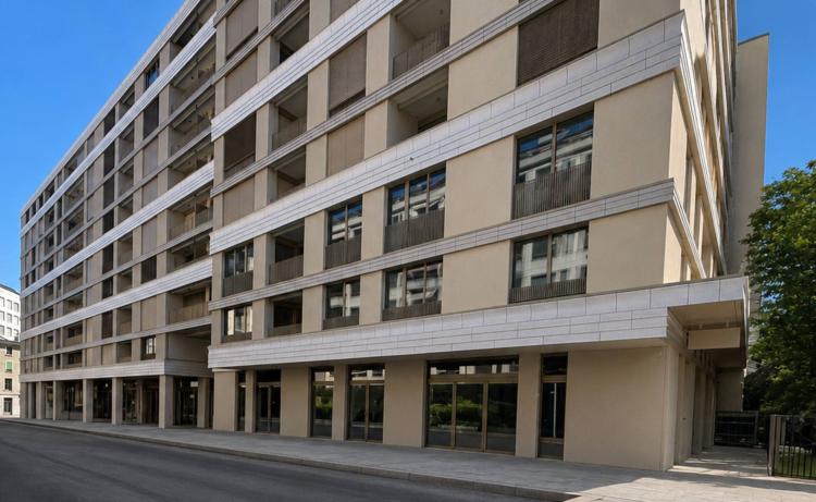 Arcade de 202 m2 - Projet neuf aux Acacias